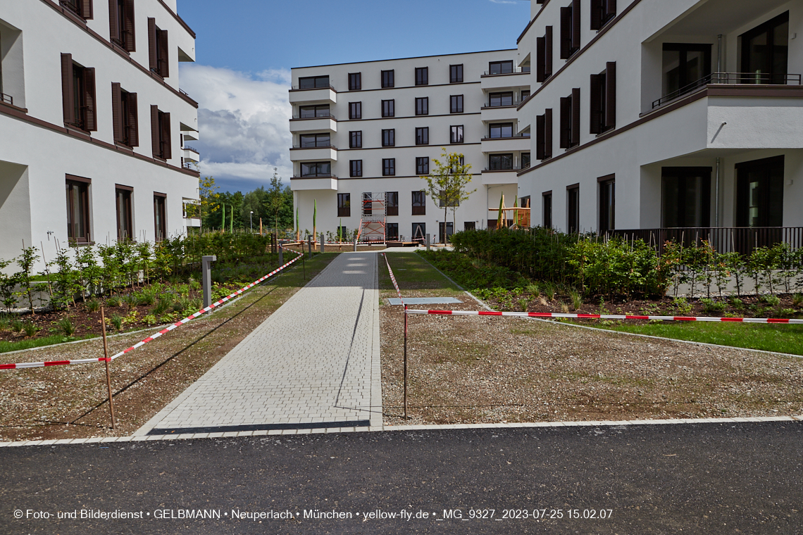 25.07.2023 - Rundgang im Alexisquartier in Neuperlach